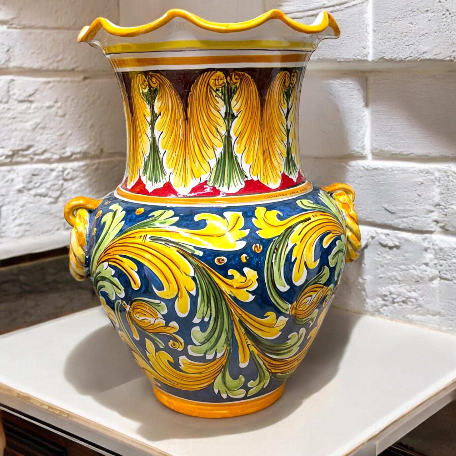 Vaso portaombrelli dec. Ornato in ceramica di Caltagirone